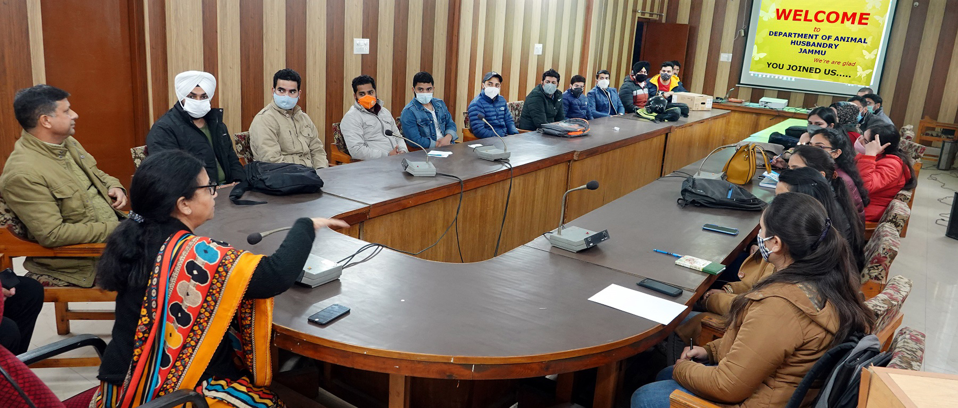 Orientation prog held for newly appointed Veterinary Assistant Surgeons -  Early Times